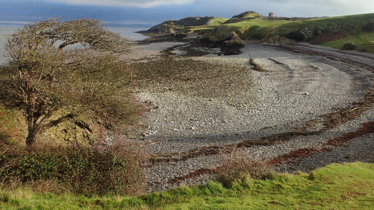 Doorstep Walk: Sand Bay and Sand&nbsp;Point